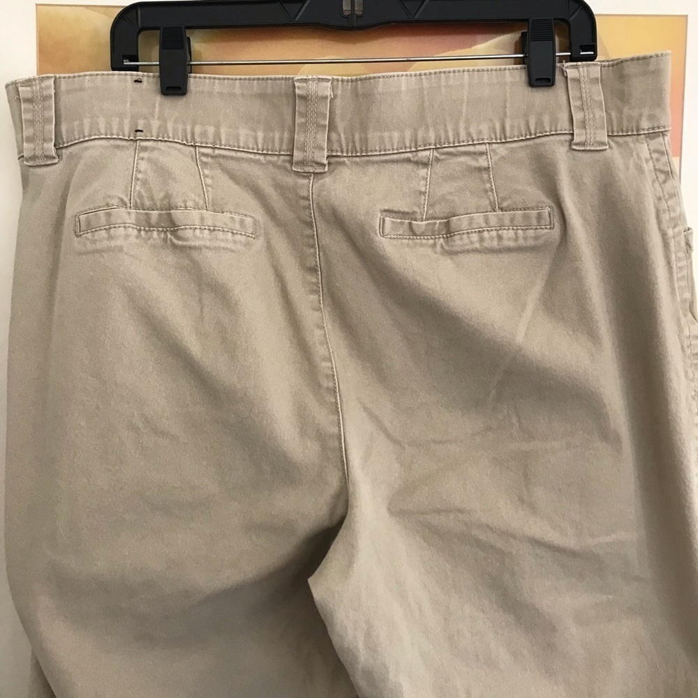 Khakis - Picture 4 of 7